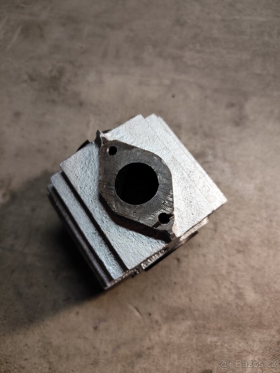 Válec Jawa 555 - výbrus - 4