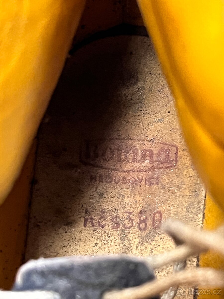 Botas Diplomat – retro běžkařské boty - 4