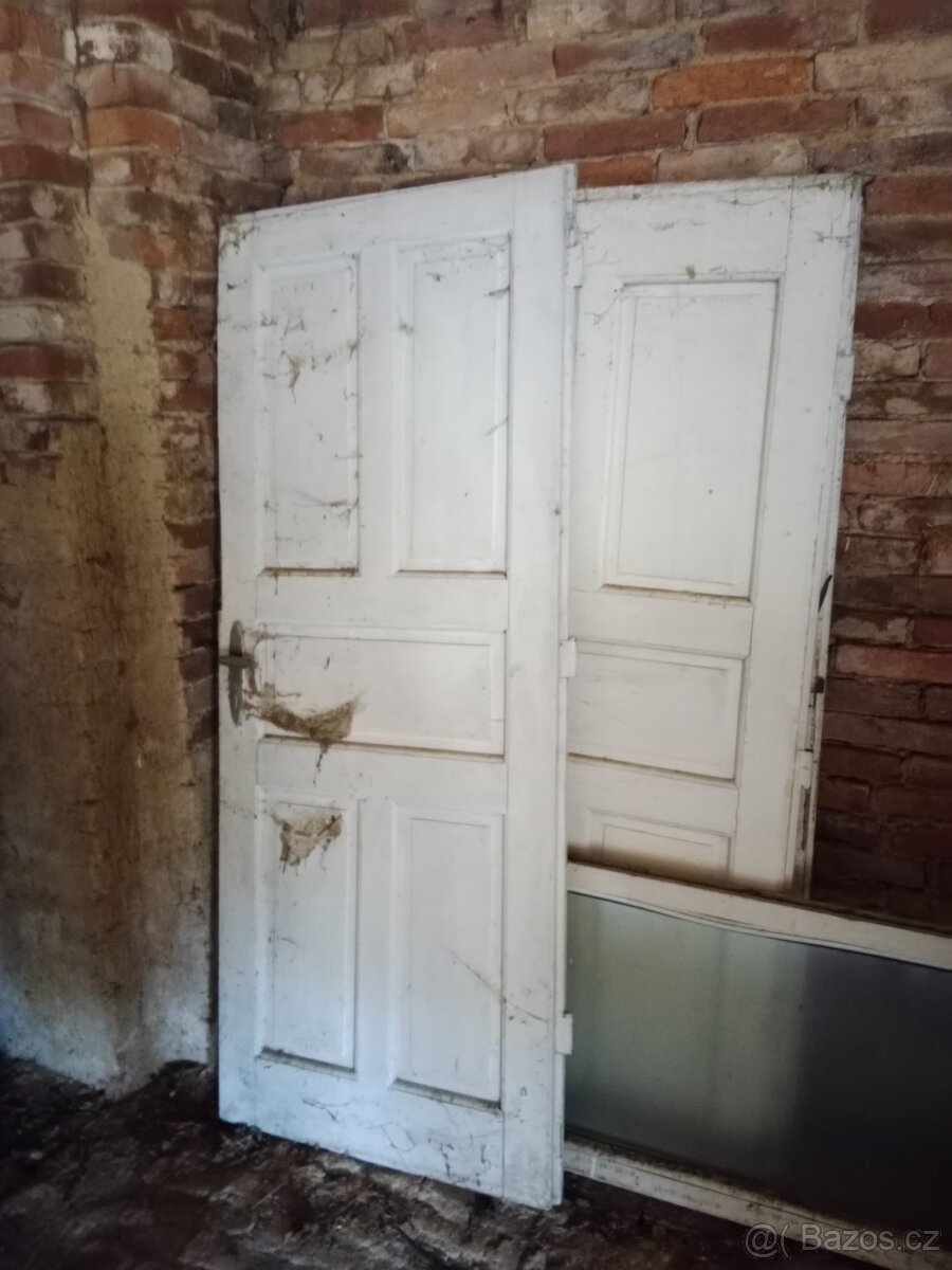 Staré dveře více kusů - 4