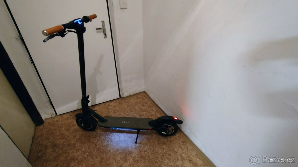 Elektrokoloběžka skládací - 4