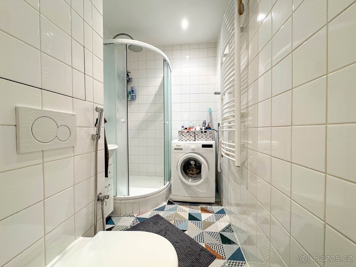 PRONÁJEM - 1+1 ZLÍN, CENTRUM - 4