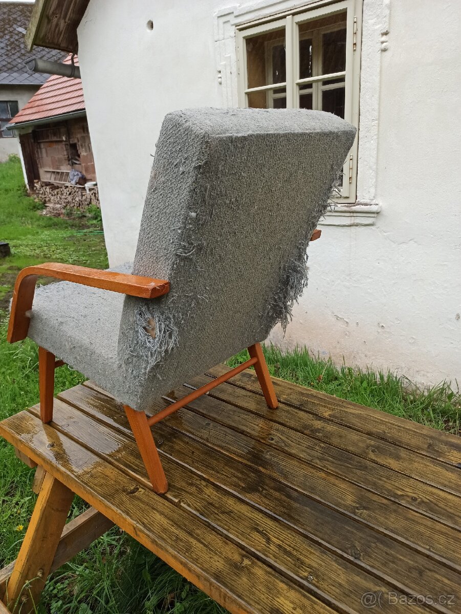 Retro křeslo, cca 70.leta
Re - 4