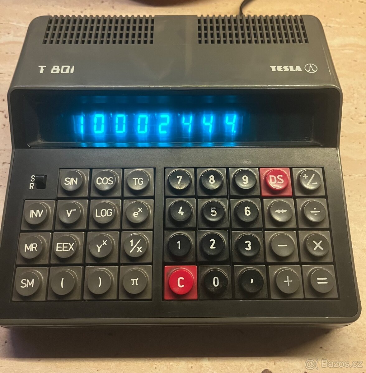 Tesla T801 – retro vědecká kalkulačka / ČSSR - 4