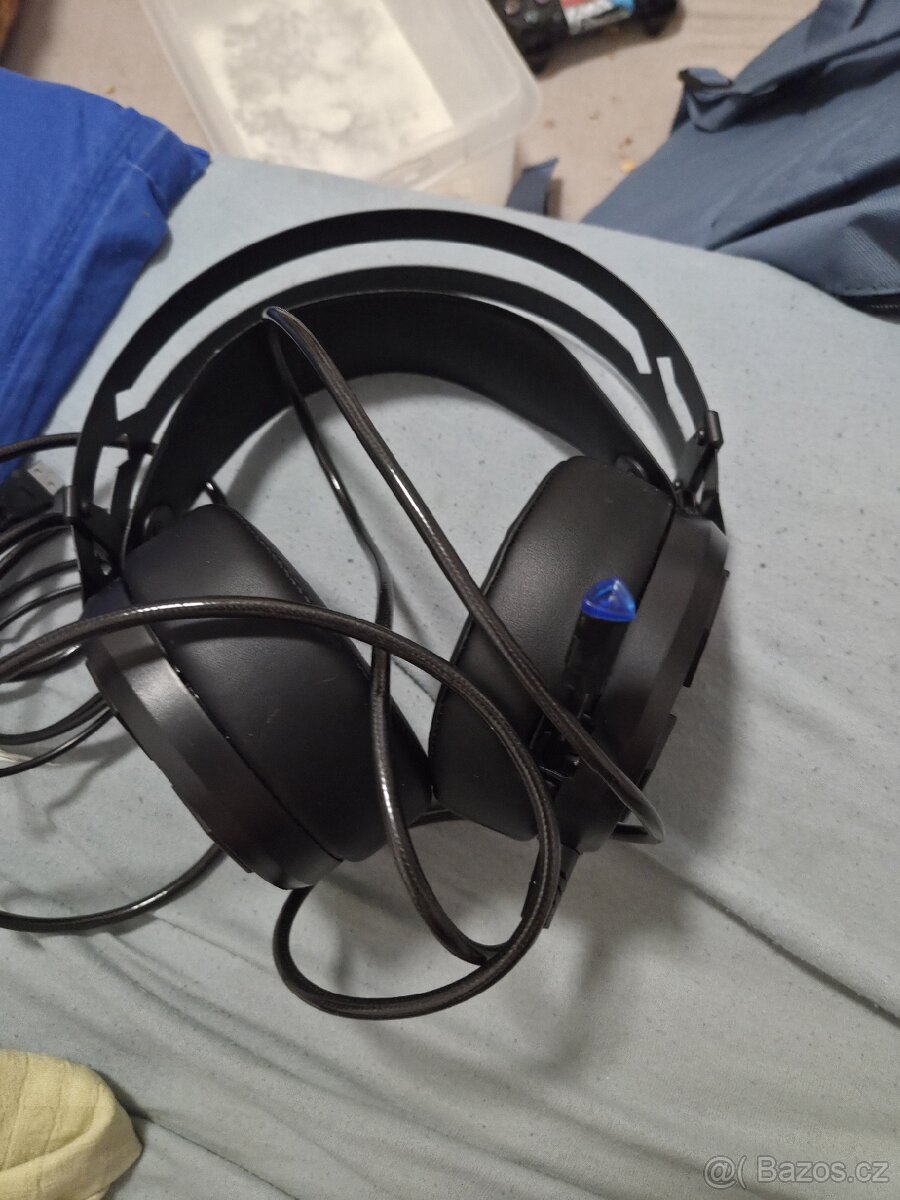 Sluchátka herní - 4
