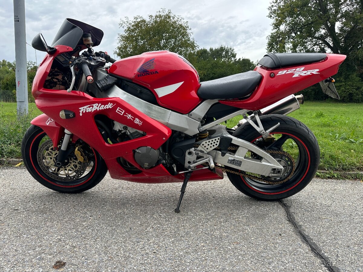 Honda CBR 929 Fireblade - 4