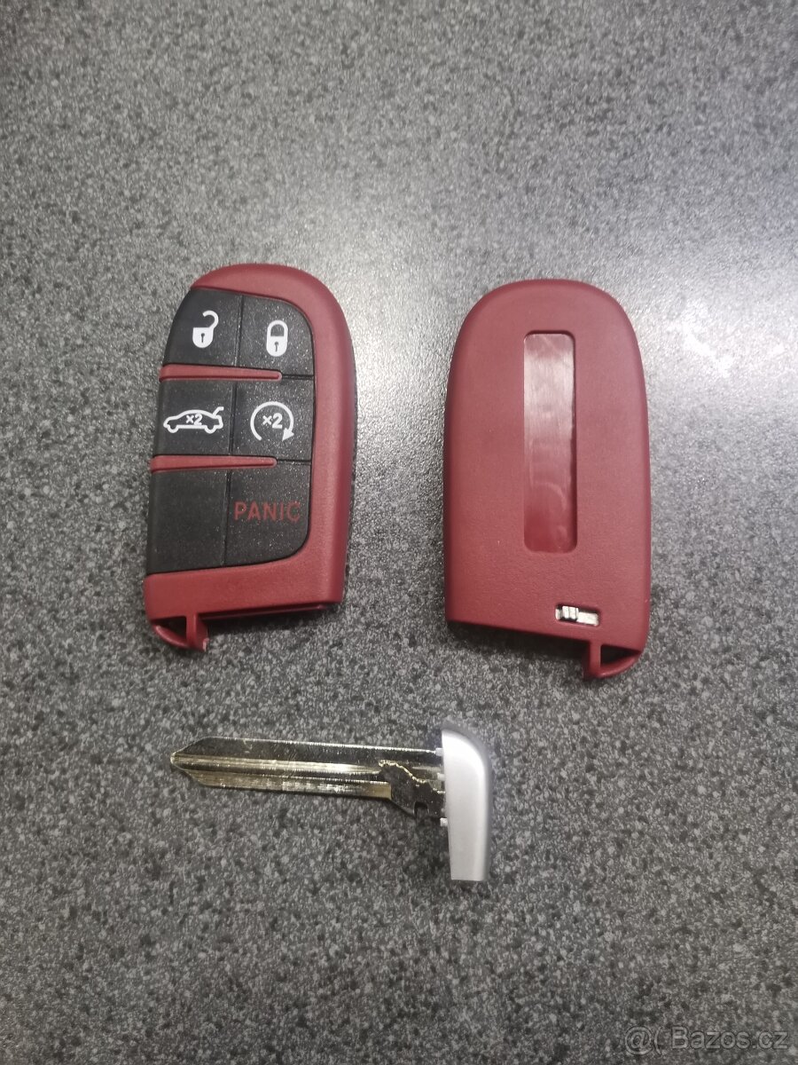 Dodge pouzdro klíče červené - 4