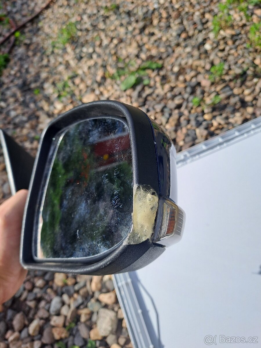 Pravé zrcátko ford c-max - 4