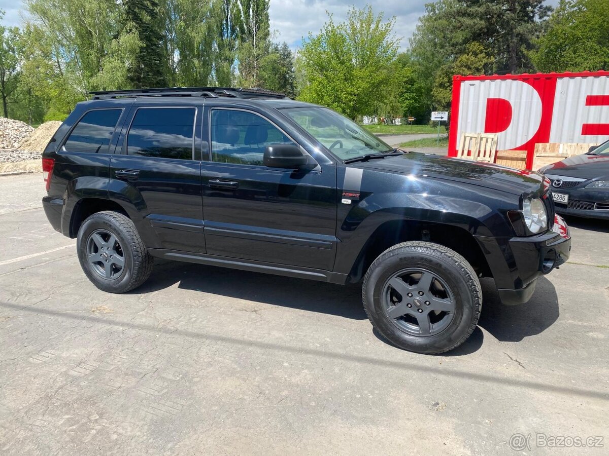 Jeep Grand Cherokee - 4