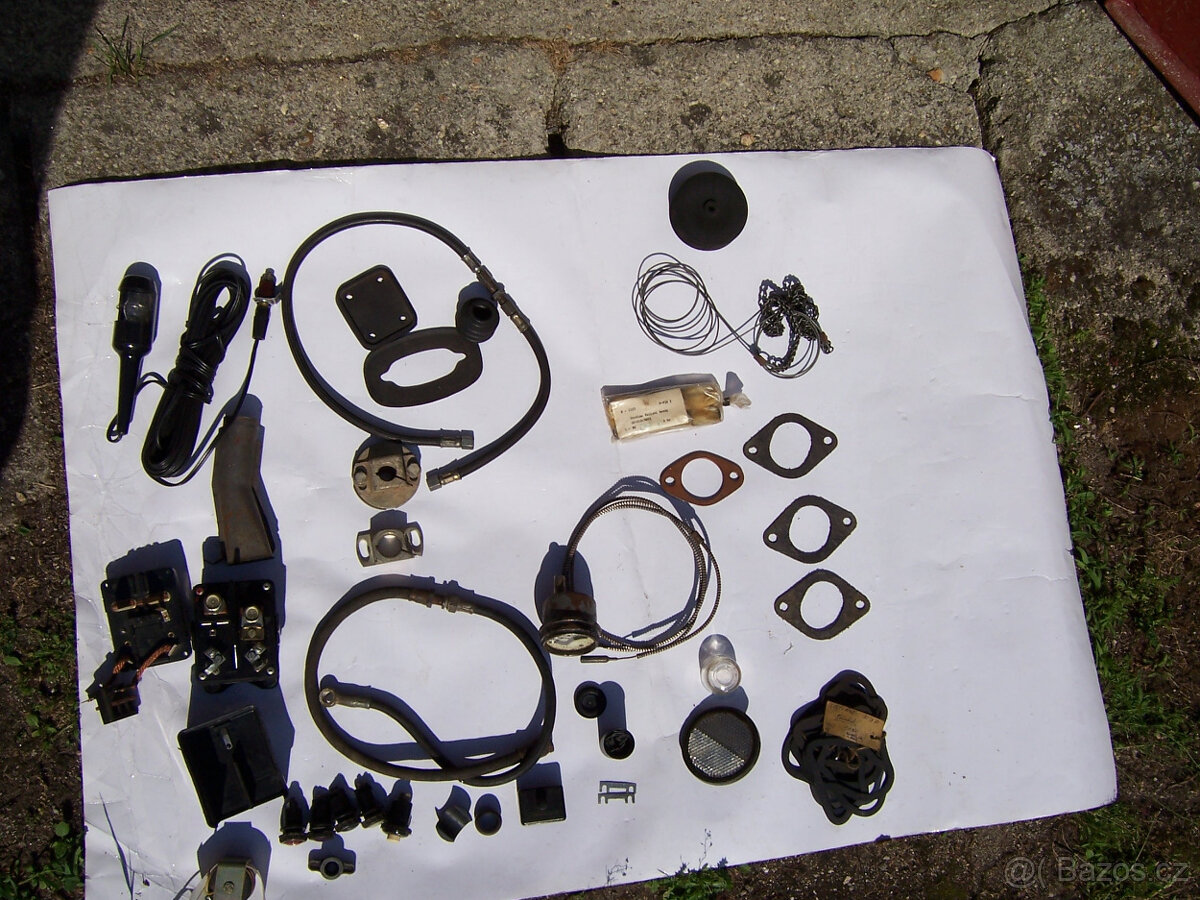 tlačítko starteru, plnič pneumatik - odluč. oleje na PV3S - 4