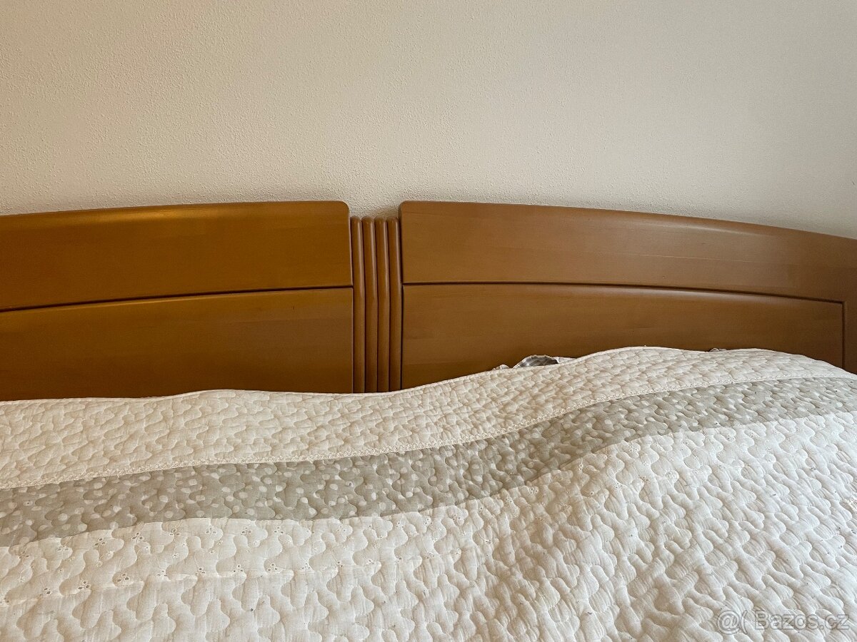 Dvoulůžková postel - 4