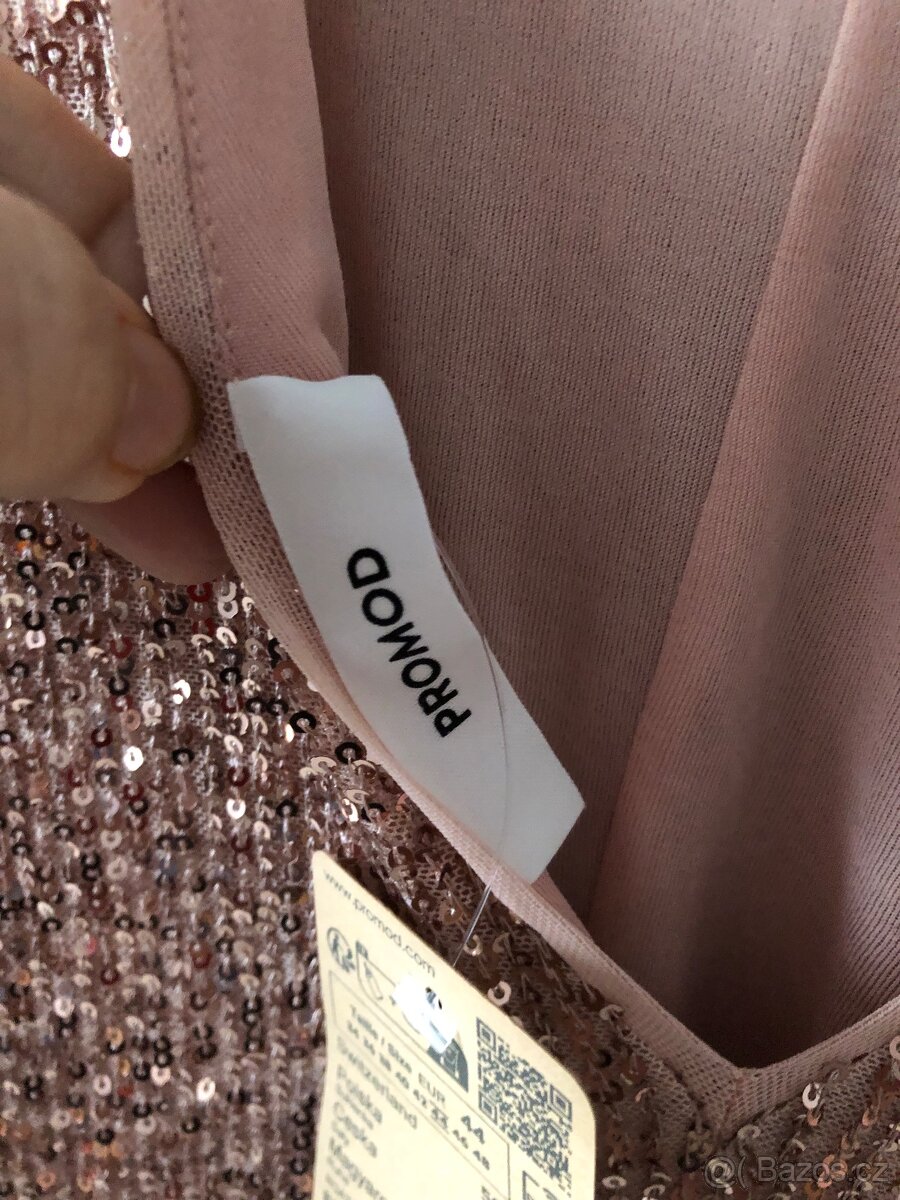 Nové šaty s cedulkou 44 - 4