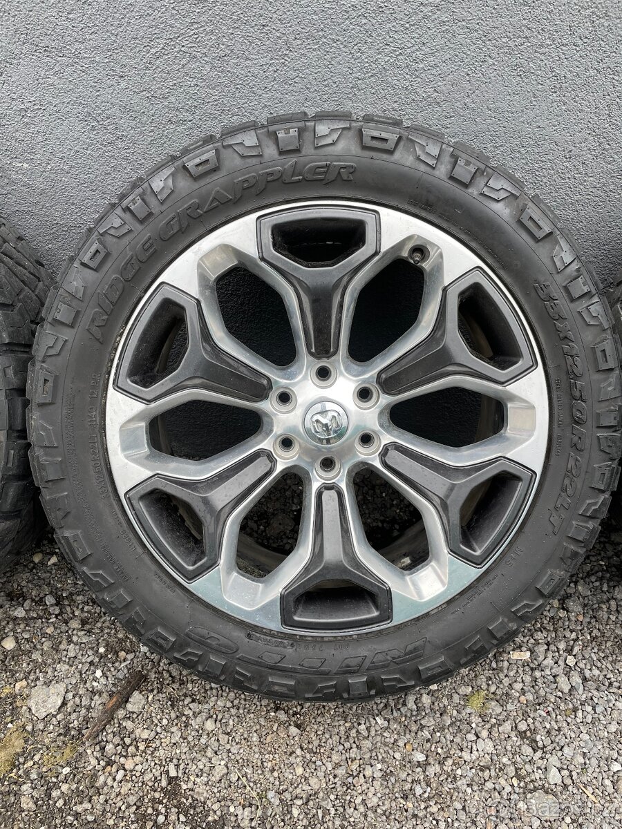 Alu kola Dodge RAM Limited R22