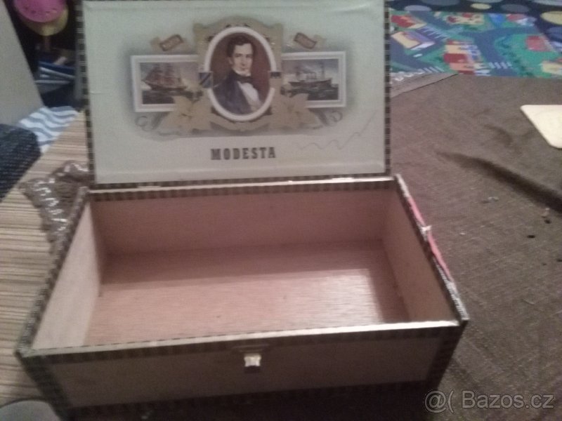 prodám dřevěnou krabičku - 4