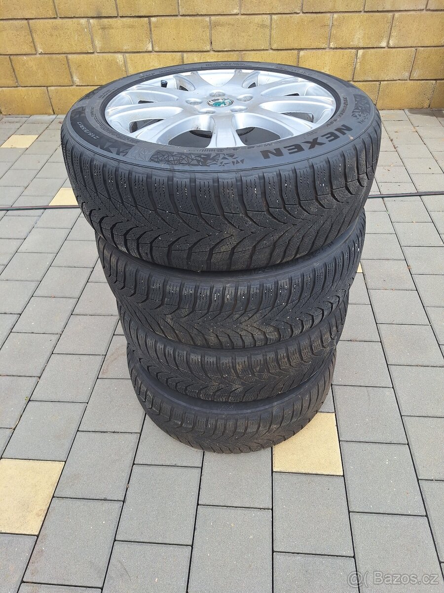 Originální sada alu disků včetně zimních pneu Octávie II - 4