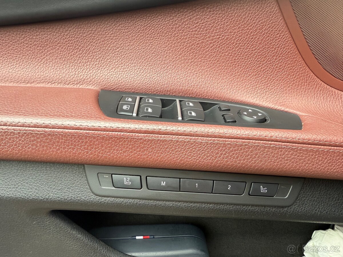 BMW 750d xDrive F01 LCI - 4