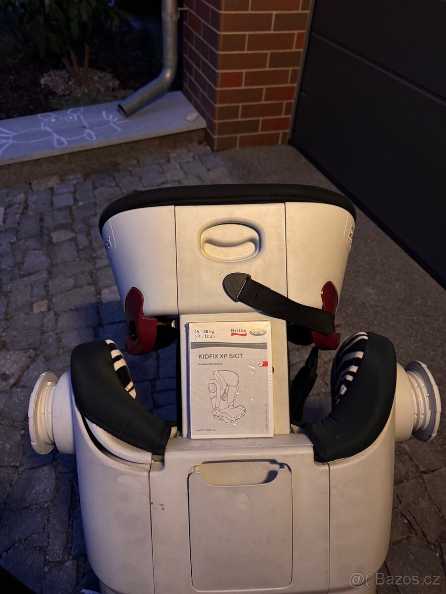 Britax Römer Kidfix XP SICT - 4