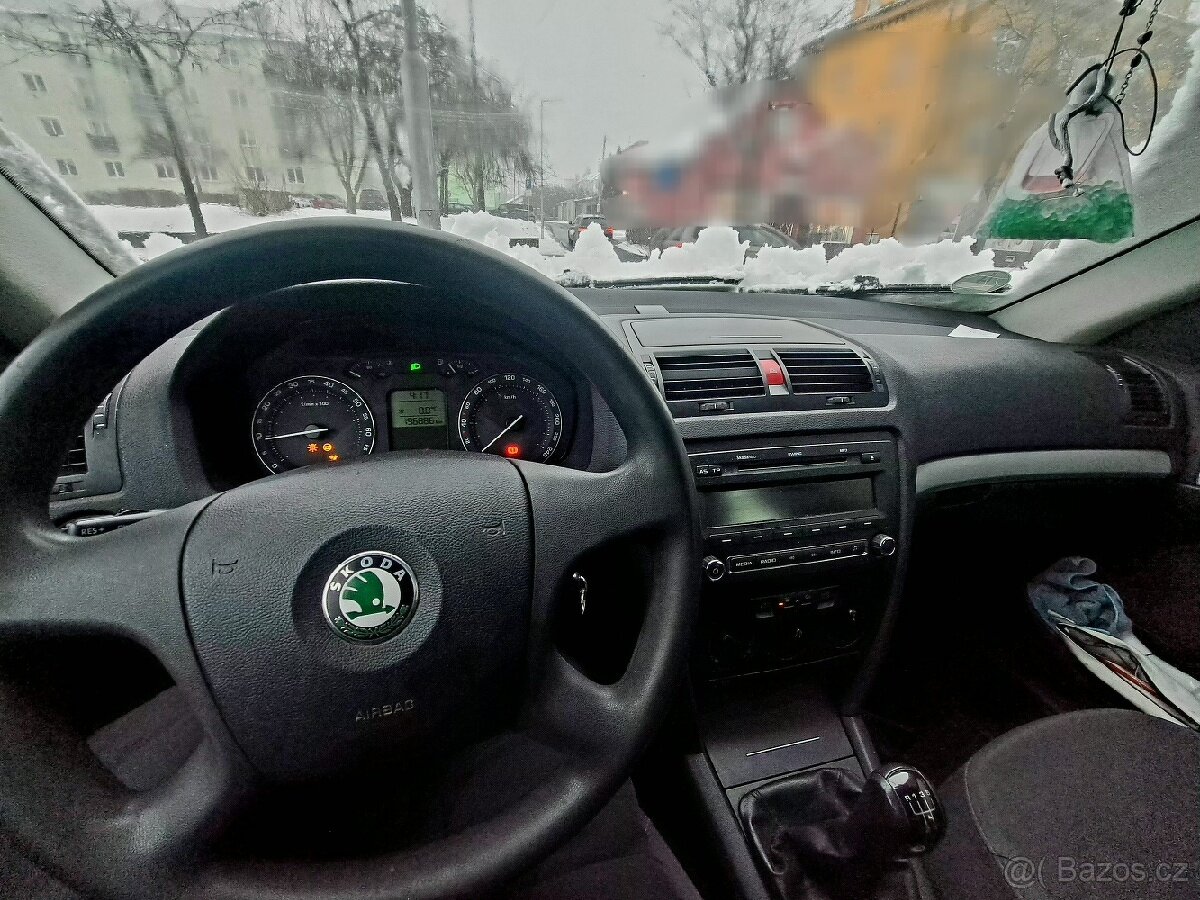 Škoda Octavia 2, 1,6 FSI - 4
