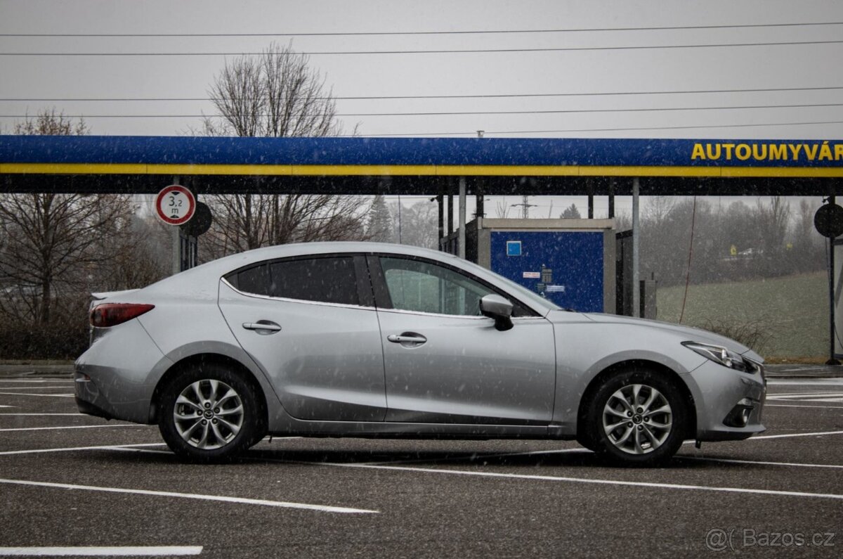 Mazda 3 2.0 Skyactiv Revolution - 4