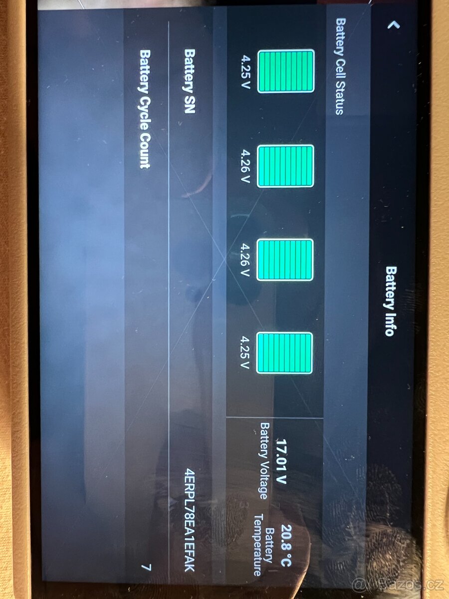 DJI Mavic 3 Pro Fly More Combo (DJI RC) - 4