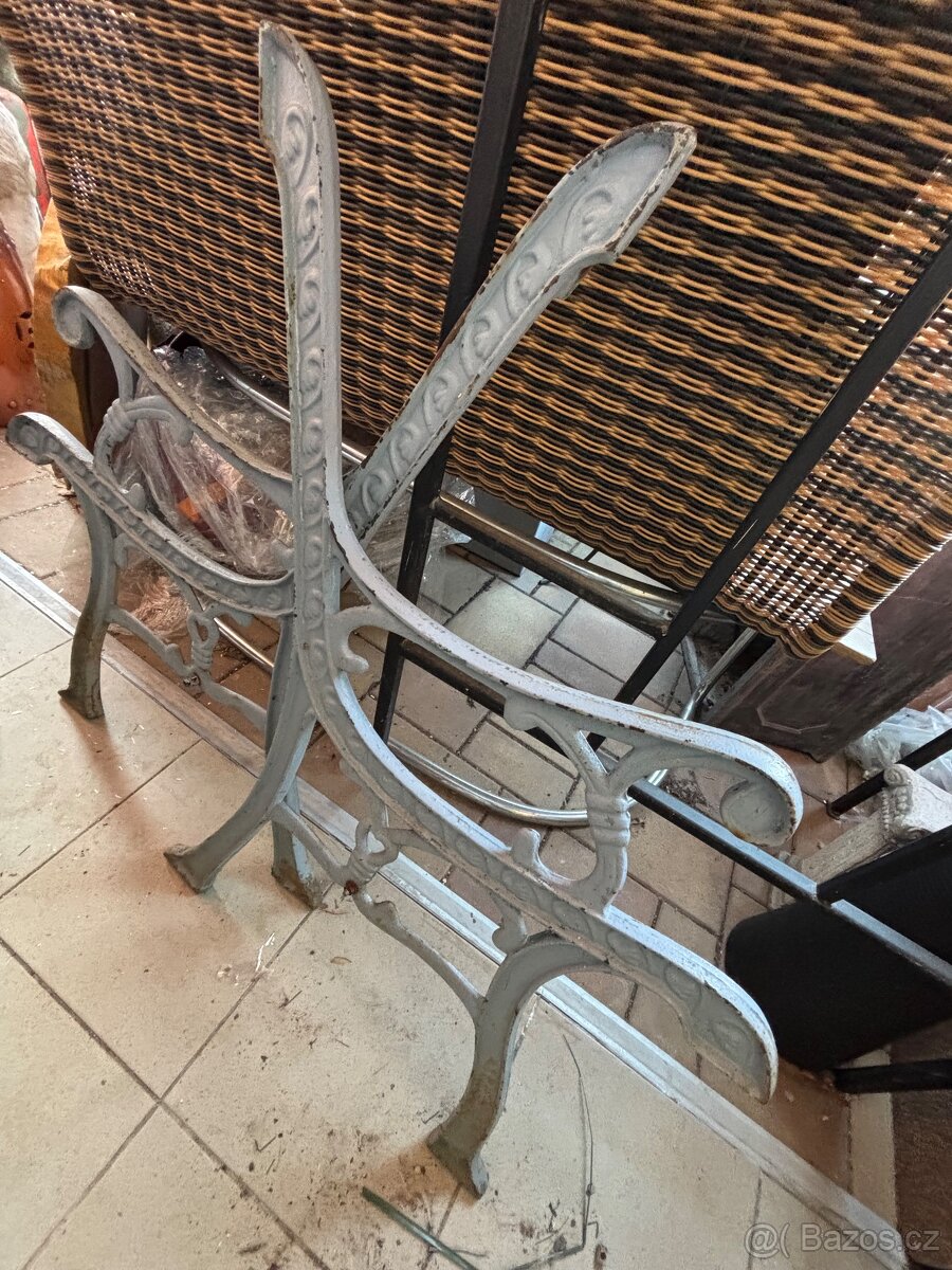 Litinova lavicka - 4