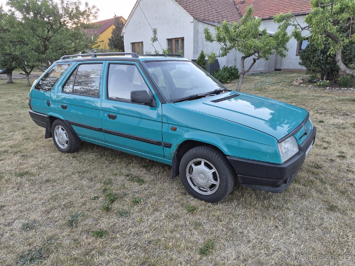Škoda Forman 135 LS r.v.1991 - 4