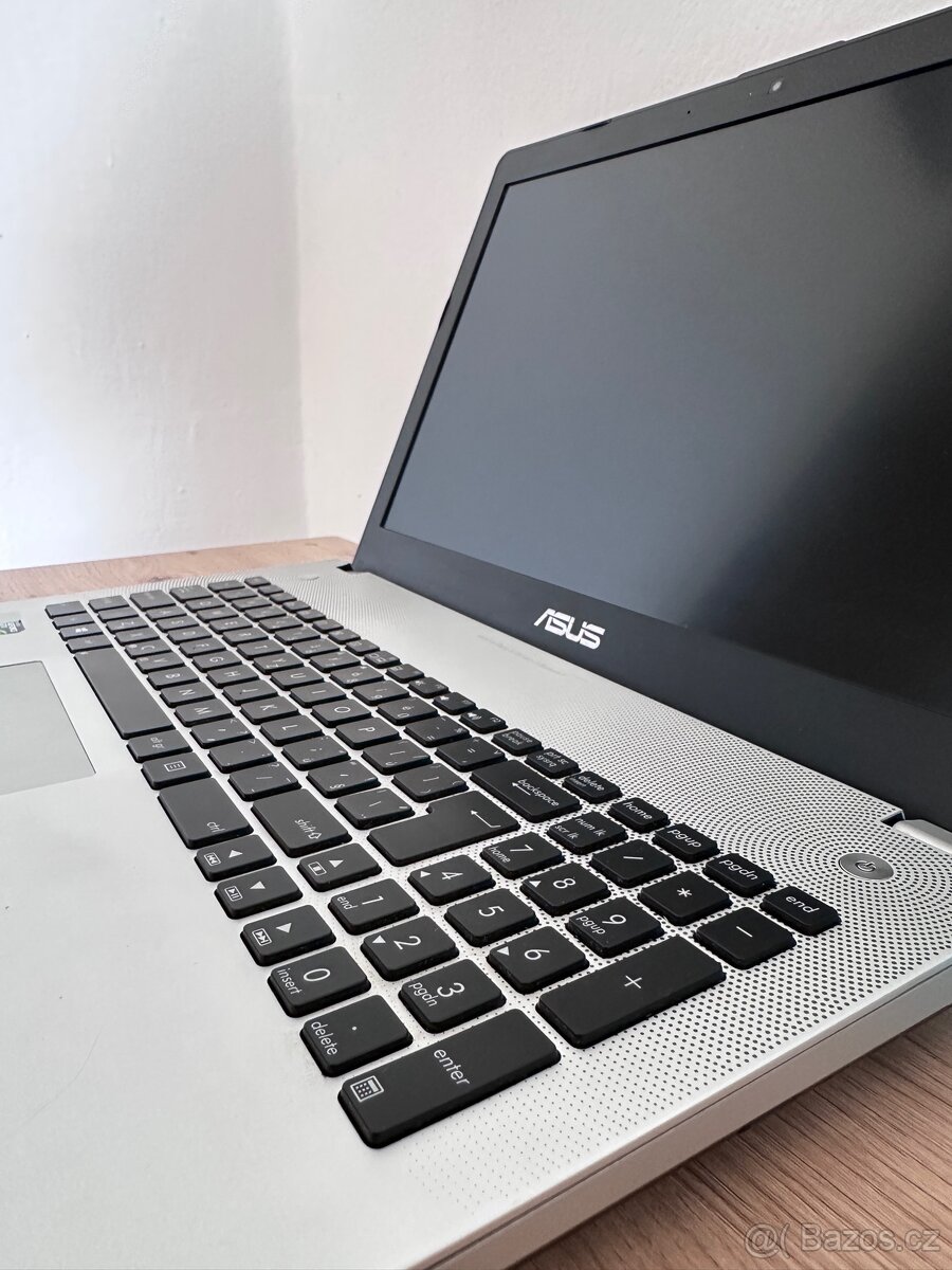 Asus N56JN - 4