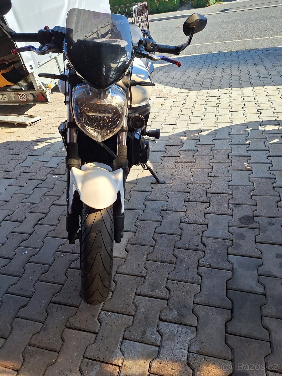 Prodám FZ6 - 4
