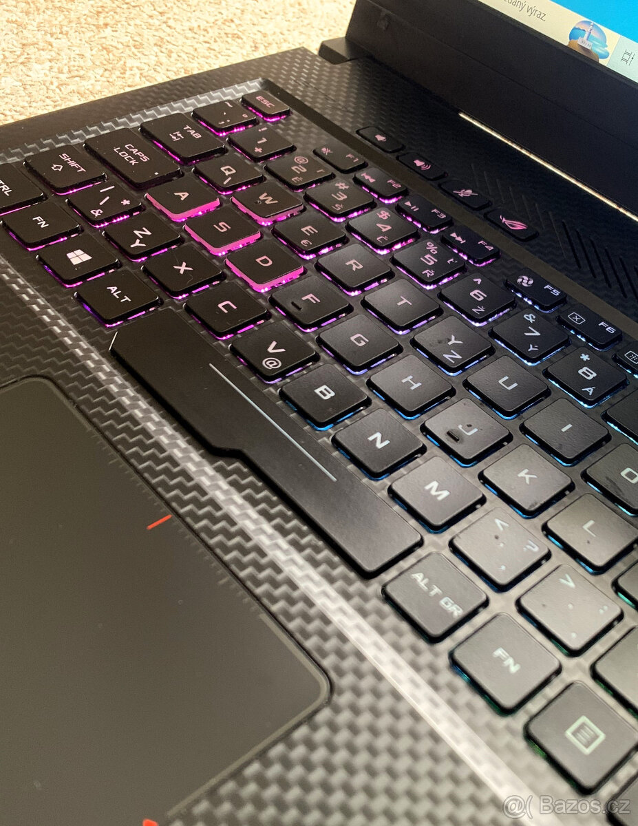 HERNÍ NOTEBOOK - Asus ROG Strix GL503 - i5-GTX - SUPER - 4