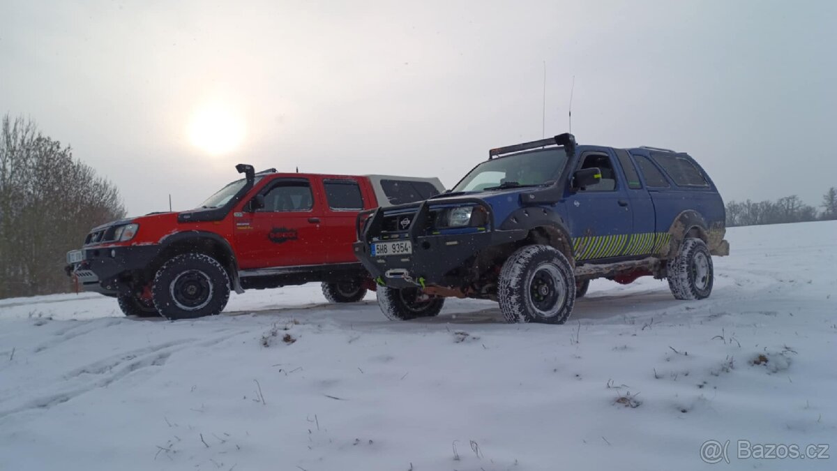 Nissan Navara D22 76kw - 4