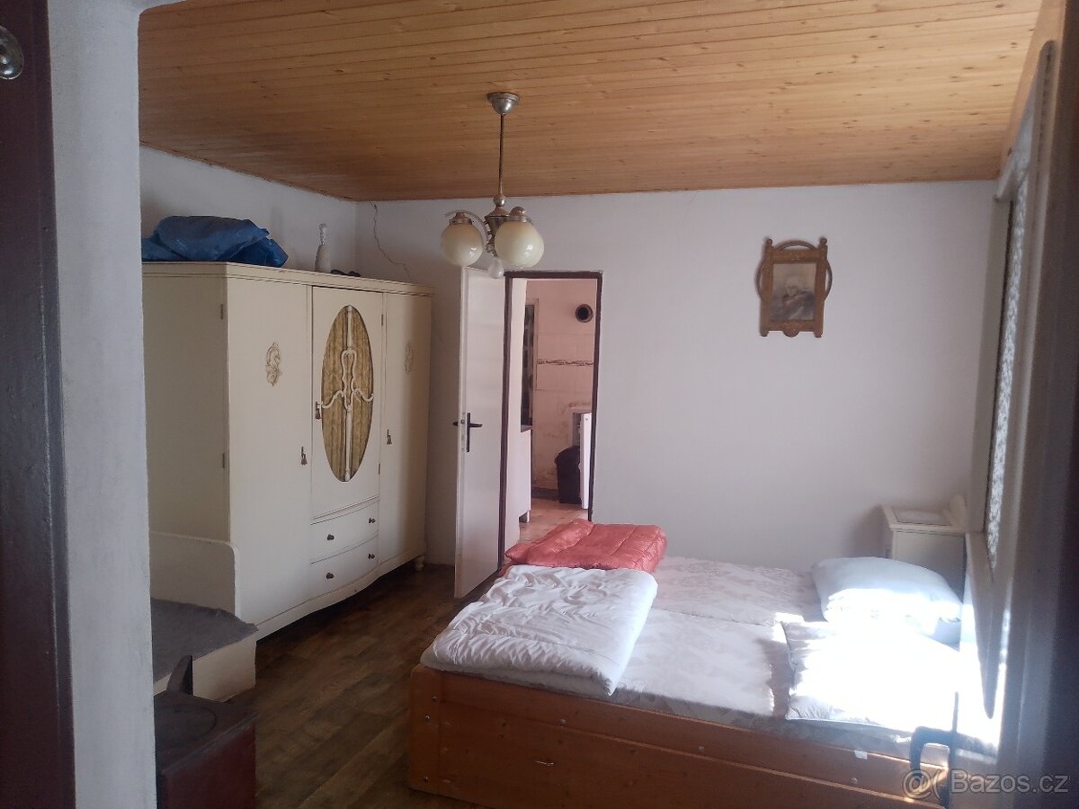 Dlouhodobý pronájem chaty. - 4