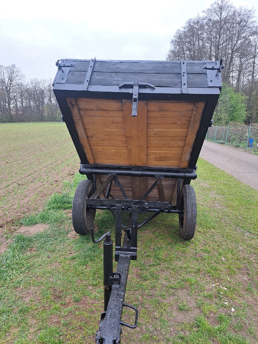 Vlecka za traktor - 4