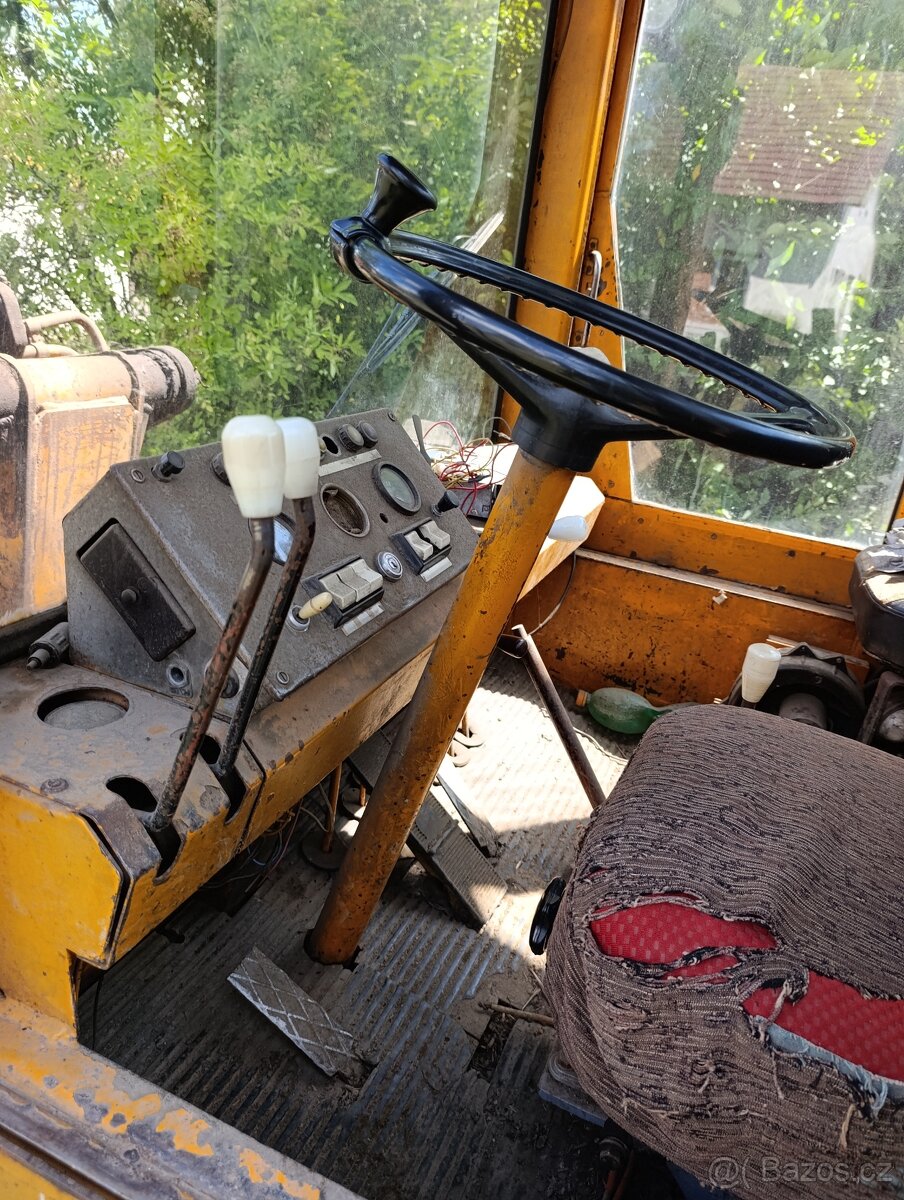 Nakladač Hon UN 053.2 4x4 - 4