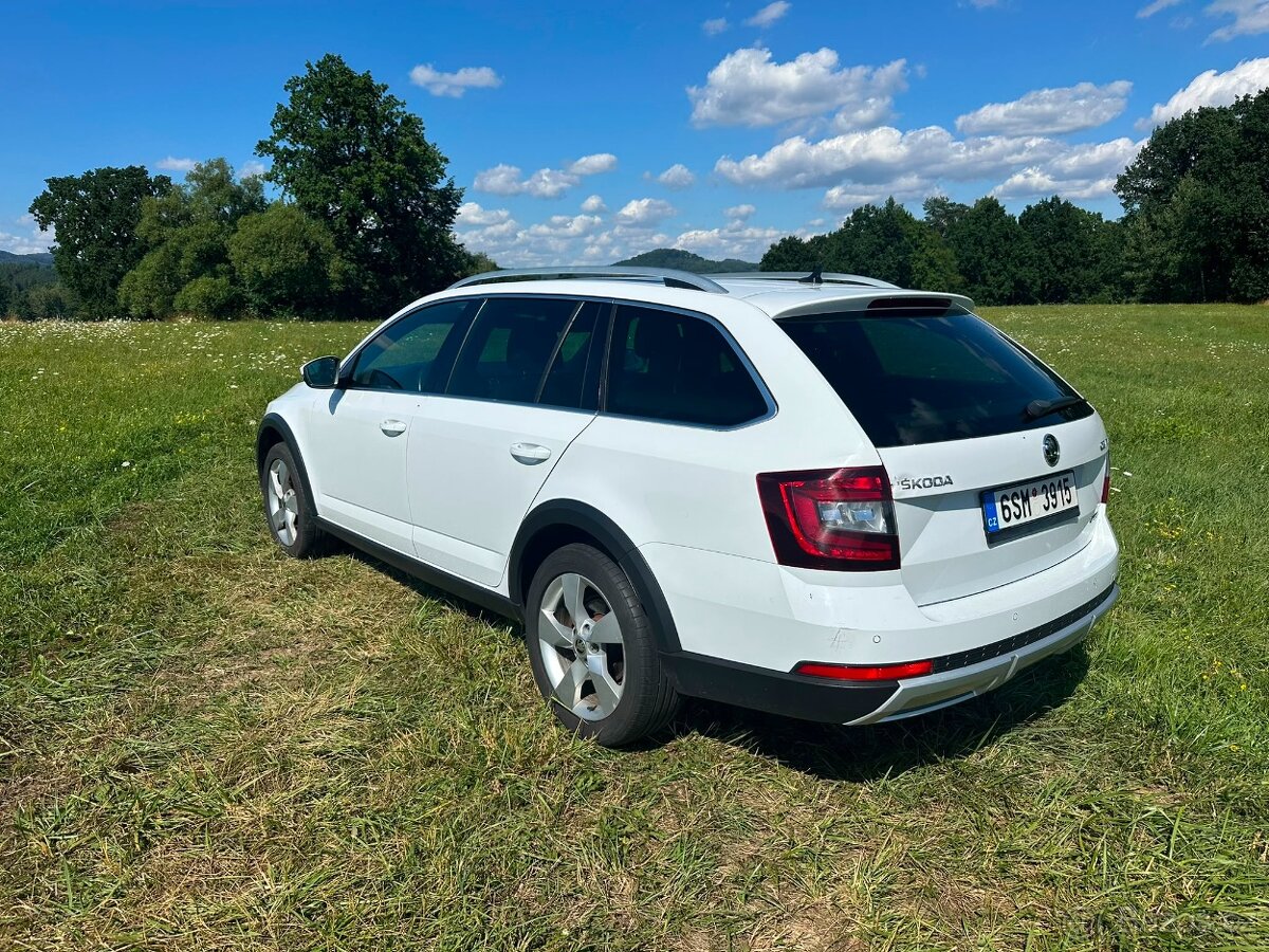 Škoda Octavia Scout 4x4 DSG 2.0 - 4