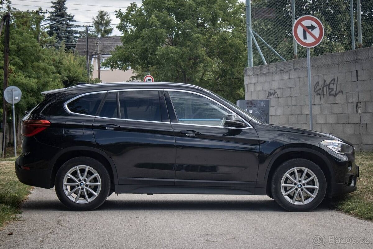 BMW X1 sDrive 18d AT/8 100kW - 4