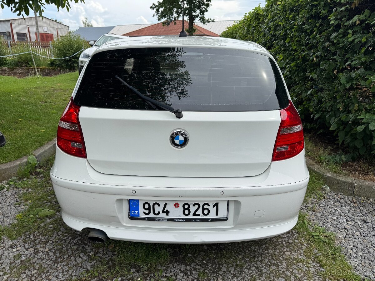 BMW 116i E87 LCi 3 dveř . - 4