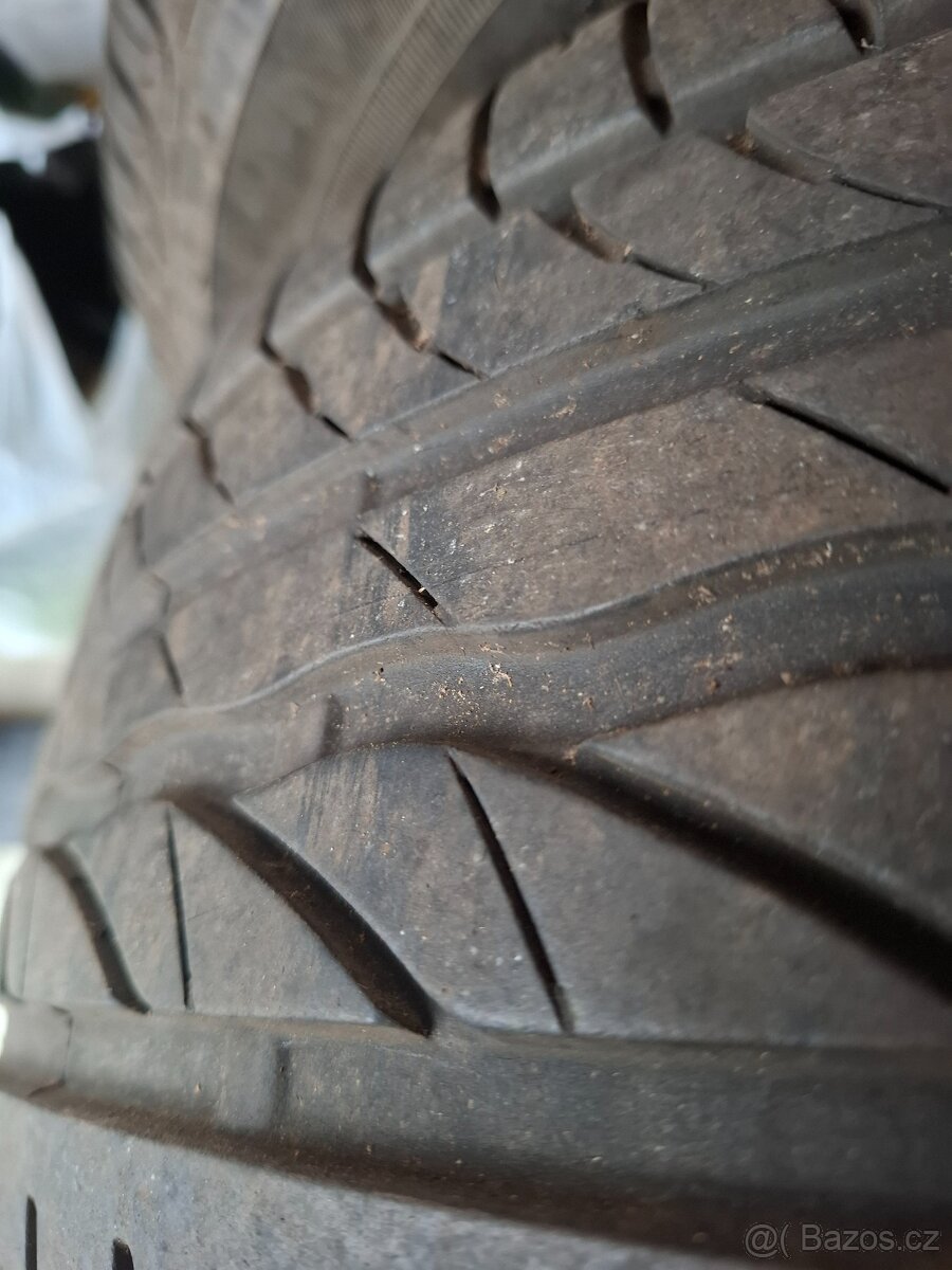 Bridgestone Turanza 225/55/R16 - 4