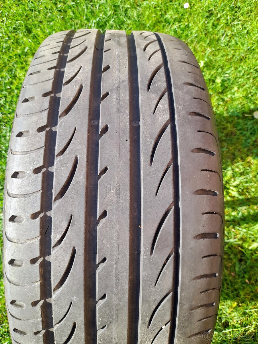 Peugeot,Citroen ,Ford,Volvo, 18 rozteč 5x108 rafek 8J H2 - 4