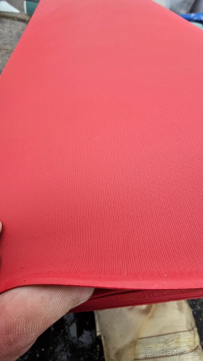 nový dopravníkový pás - červený šíře 130cm - 170cm - 4