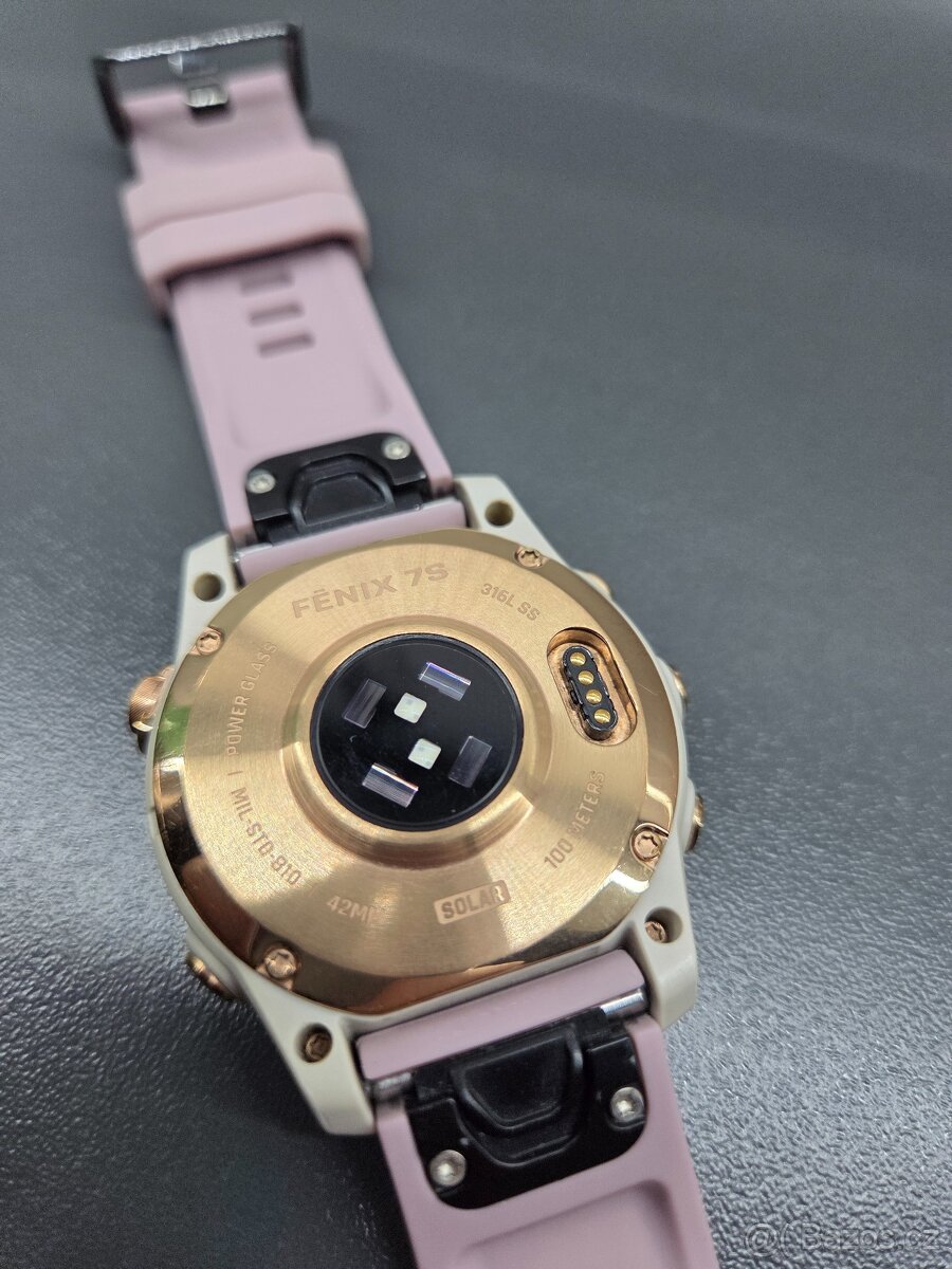 Garmin Fenix 7S Sapphire Solar Cream Gold Titanium - 4