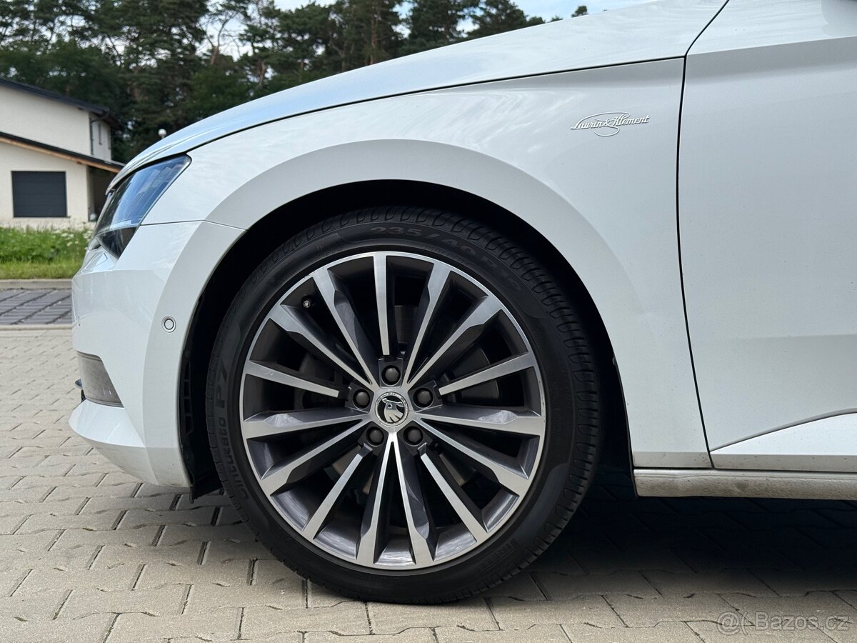 Škoda Superb L&K 2.0 TSi 206kW Nez. topení Tažné - 4