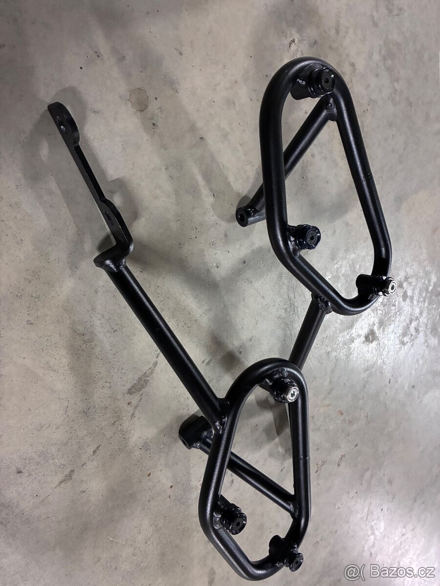 Prodám sadu nosiče kufrů SW-motech SLC pro honda cb 1000r - 4