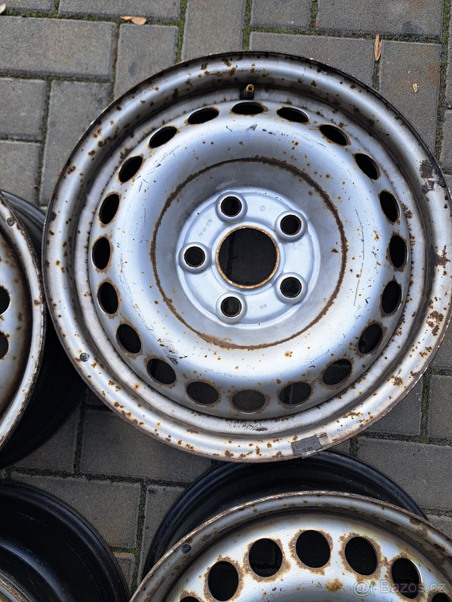 Volkswagen T5, T6 - plechové disky 16", - 4