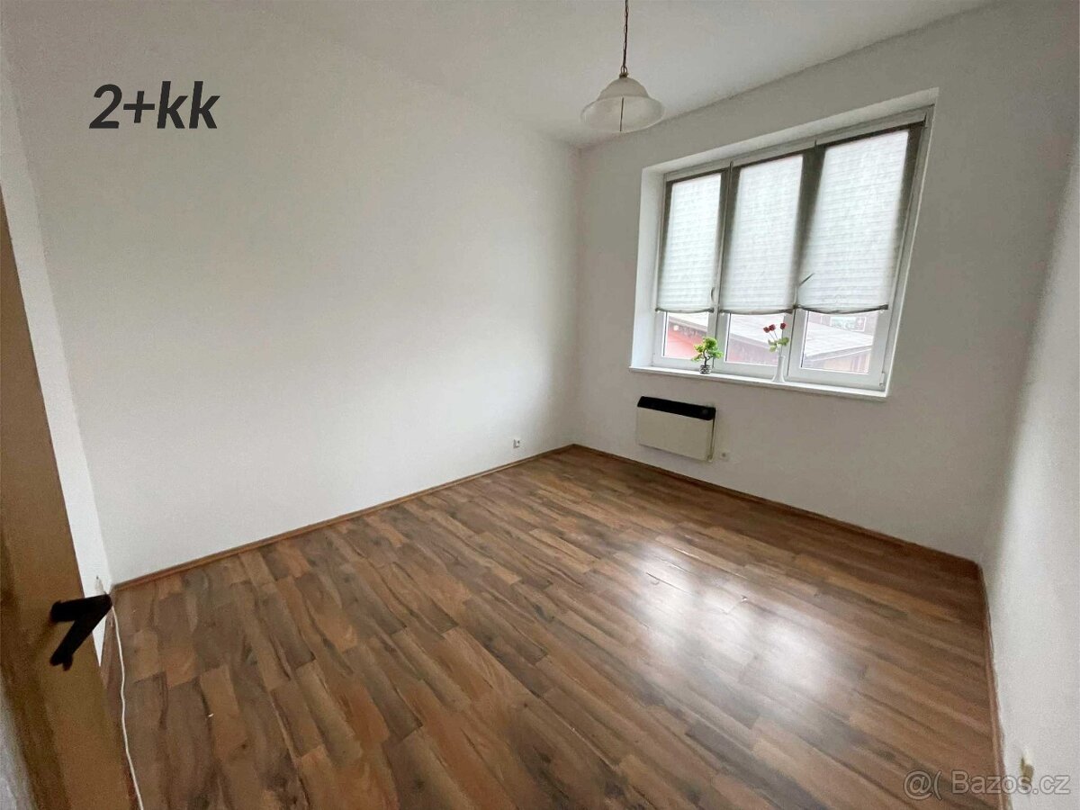 Pronájem bytu 2+kk Trutnov-Poříčí - 4