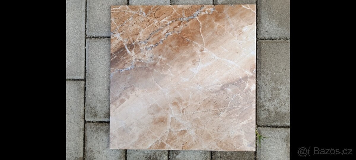 Prodám obklad a dlažbu - 4