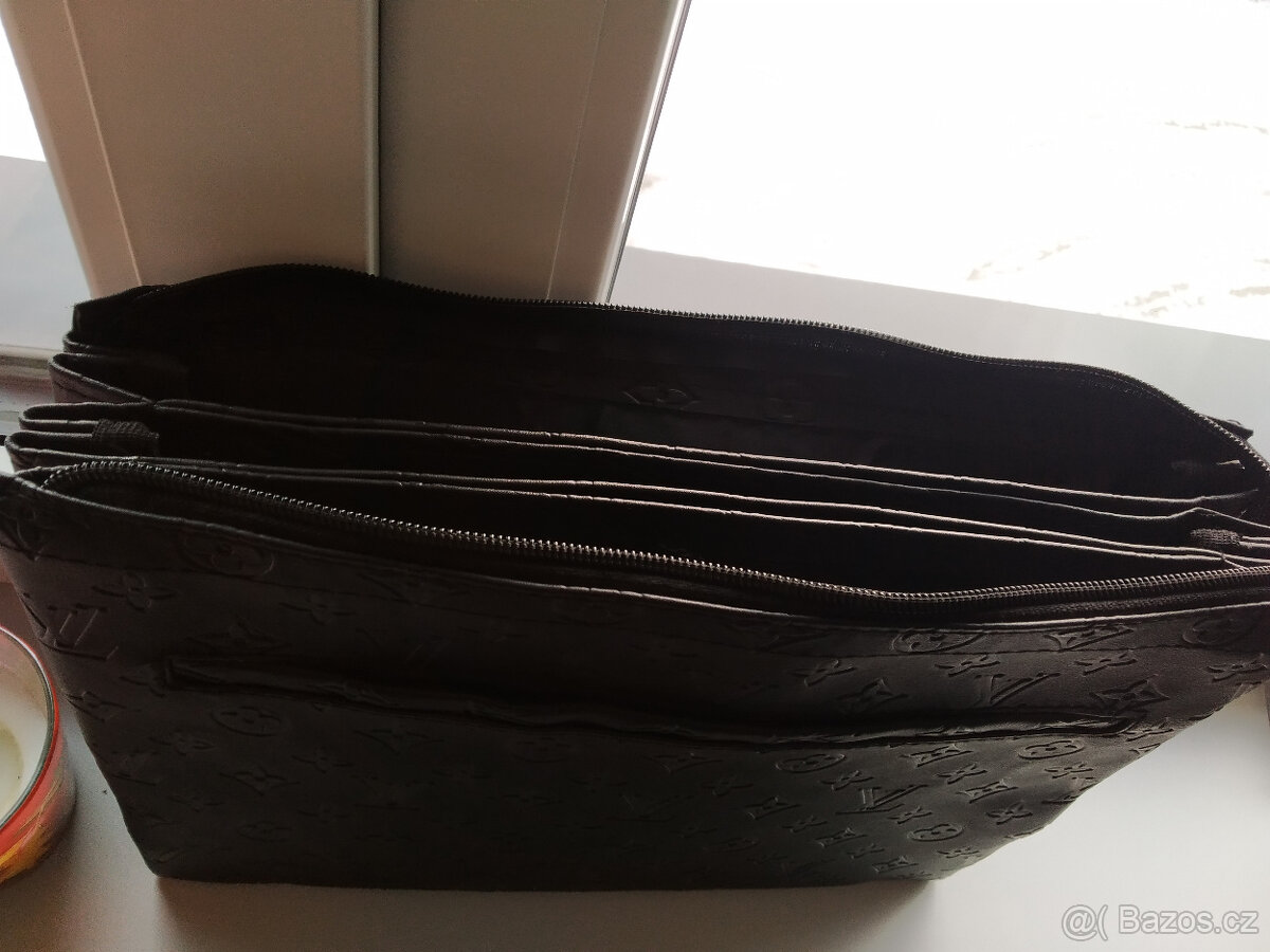 Kabelka Louis Vuitton - 4