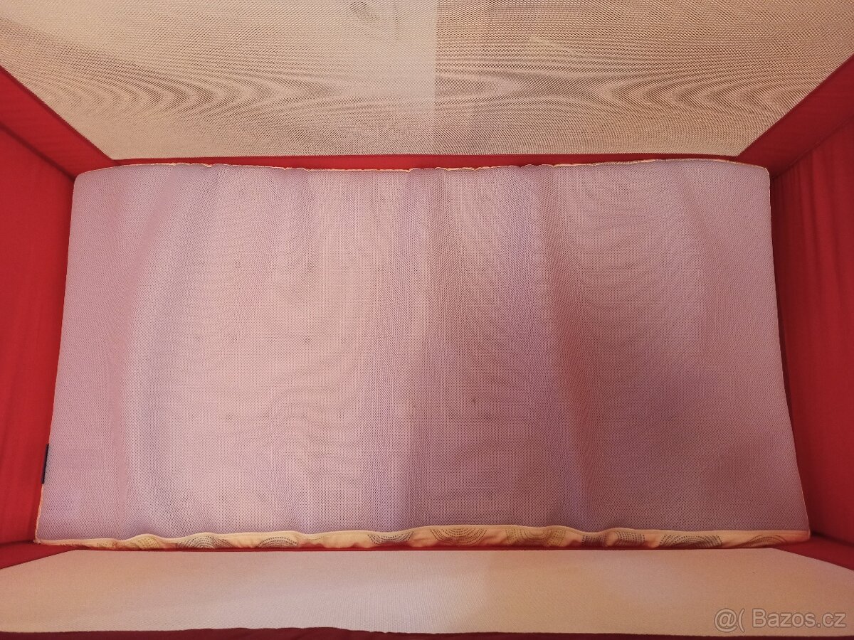 Cestovní postýlka - 4