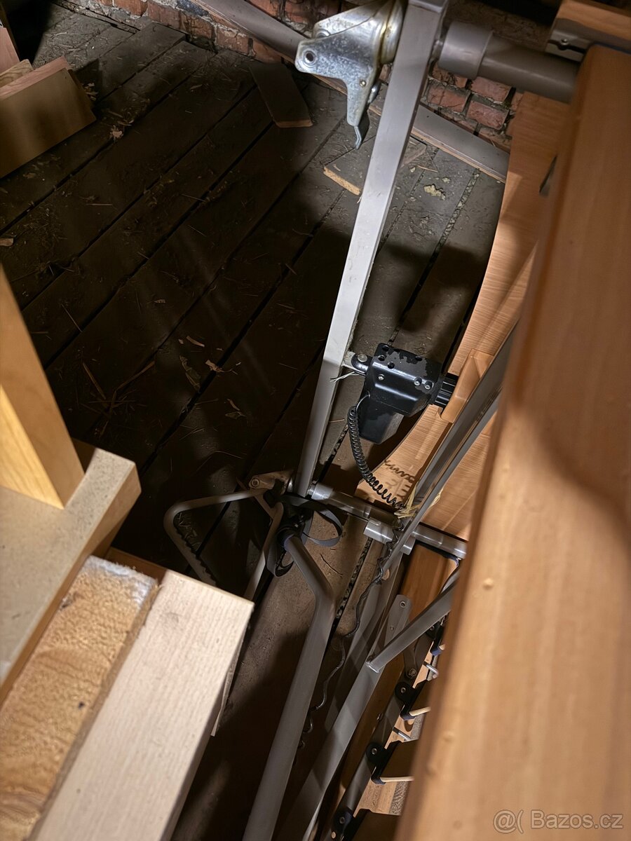 Polohovací lůžko invalidní postel - 4