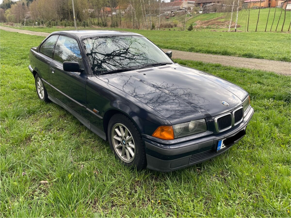 BMW 316i e36 coupe - 4