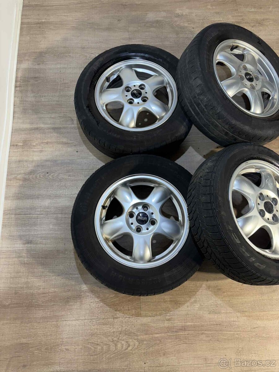 // ALU kola Mini Cooper R15 // - 4