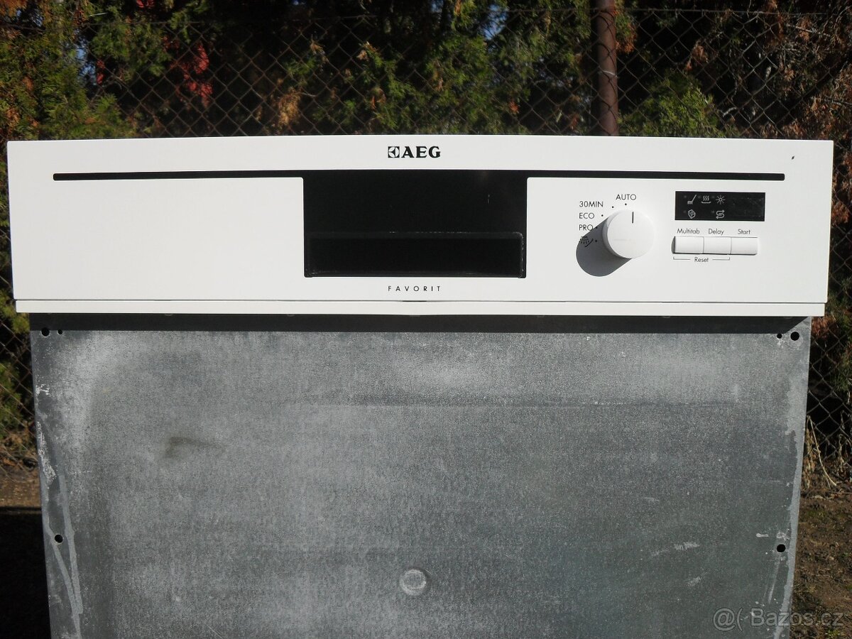 VESTAVNÁ MYČKA AEG,BÍLÝ PANEL,LCD,IKONY,tř.A.,XXL - 4